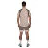Bidi Badu Paris T-Shirt mit V-Ausschnitt Beige Braun