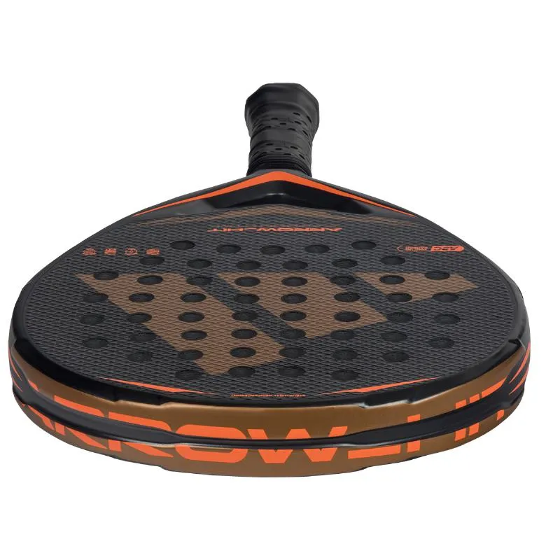 Pala Adidas Arrow erreichte Carbon Control 2026