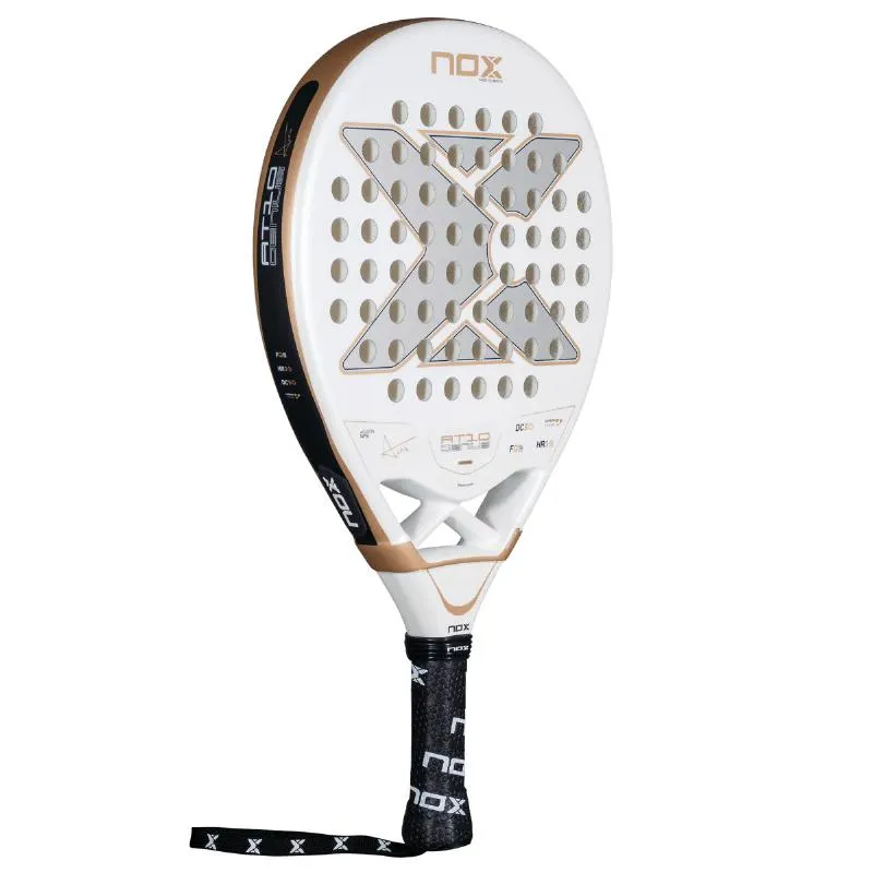 Pala Nox Agustin Tapia AT10 Gênio Júnior 2026